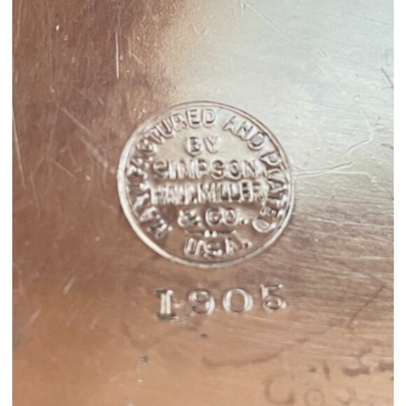 Antique Simpson Hall Miller 3pc Silverplate Dish w/ Lid & Base, Patina - Picture 7 of 8